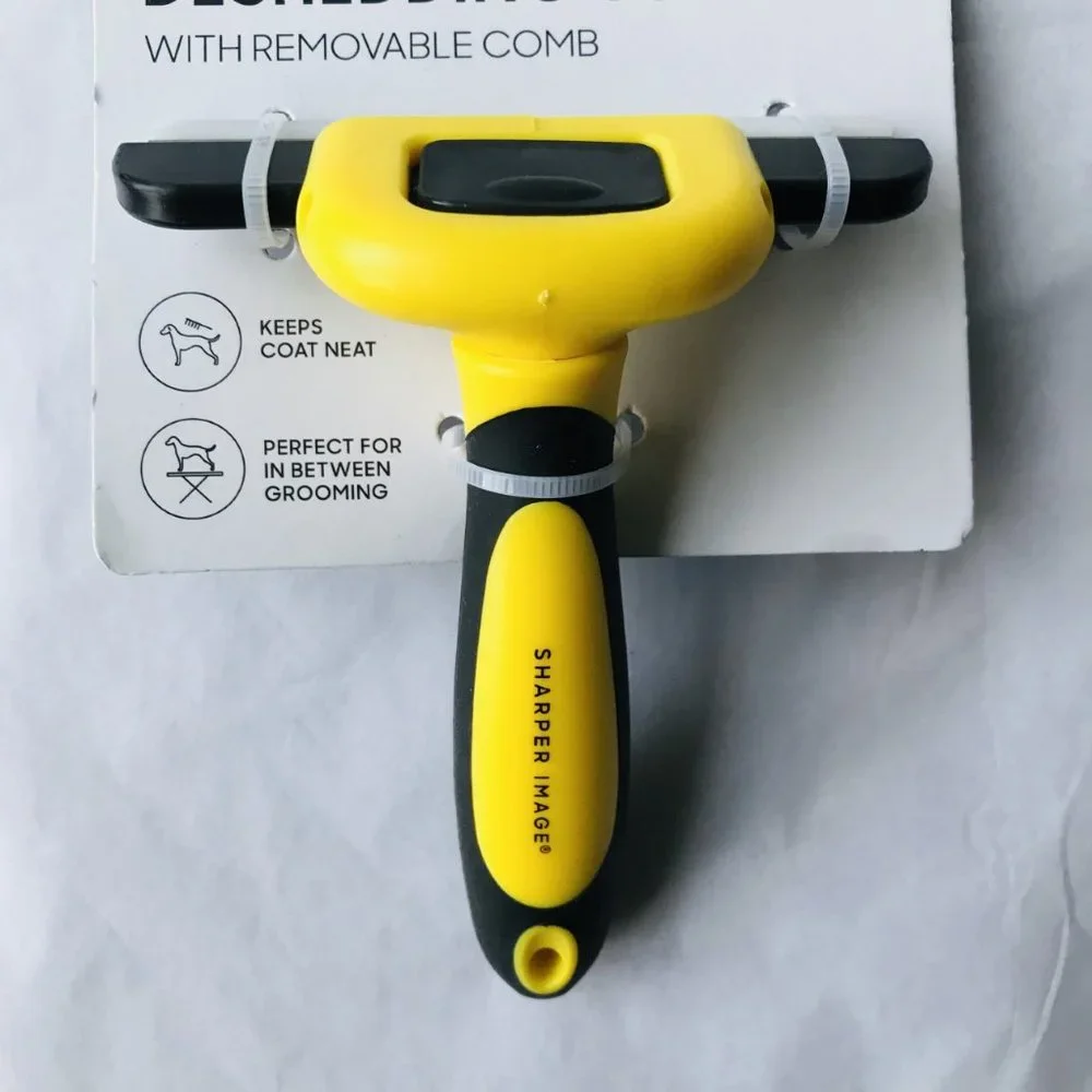 Dog Sharper Image Deshedding Tool with Removable Comb